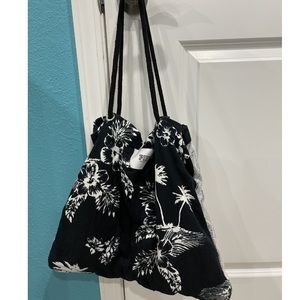 Victoria’s Secret PINK package towel tote beach bag